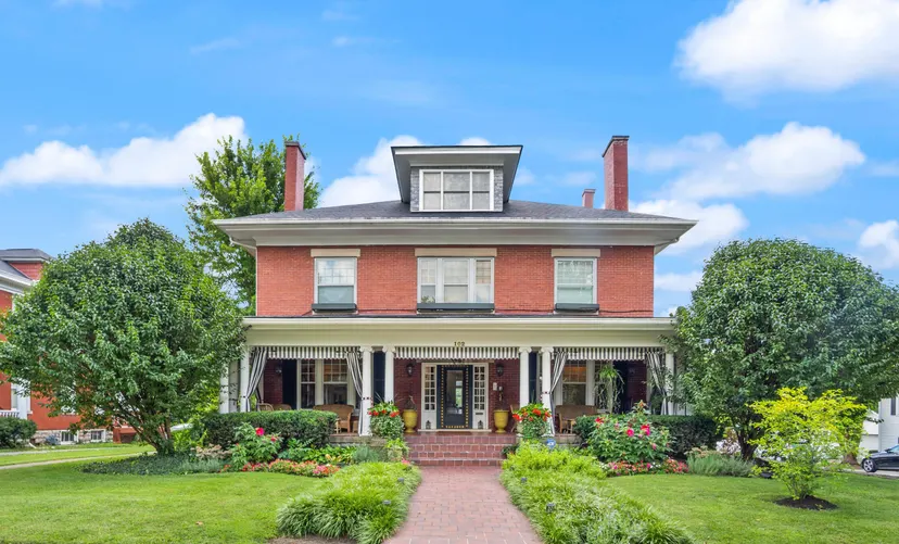 102 E Lexington Avenue, Danville, KY 40422 — primary photo