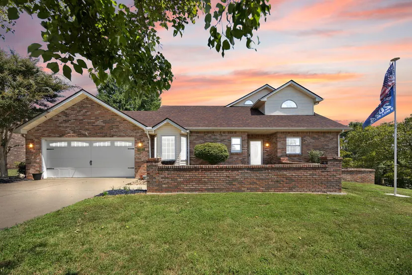 66 Brookview Drive, Somerset, KY 42503 — primary photo