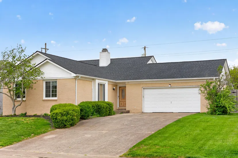 119 Cherrybrook Drive, Nicholasville, KY 40356 — primary photo