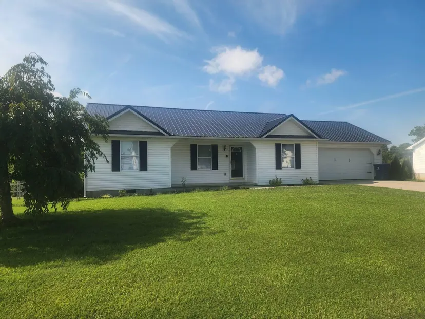 64 Canterbury Drive, Science Hill, KY 42553 — primary photo