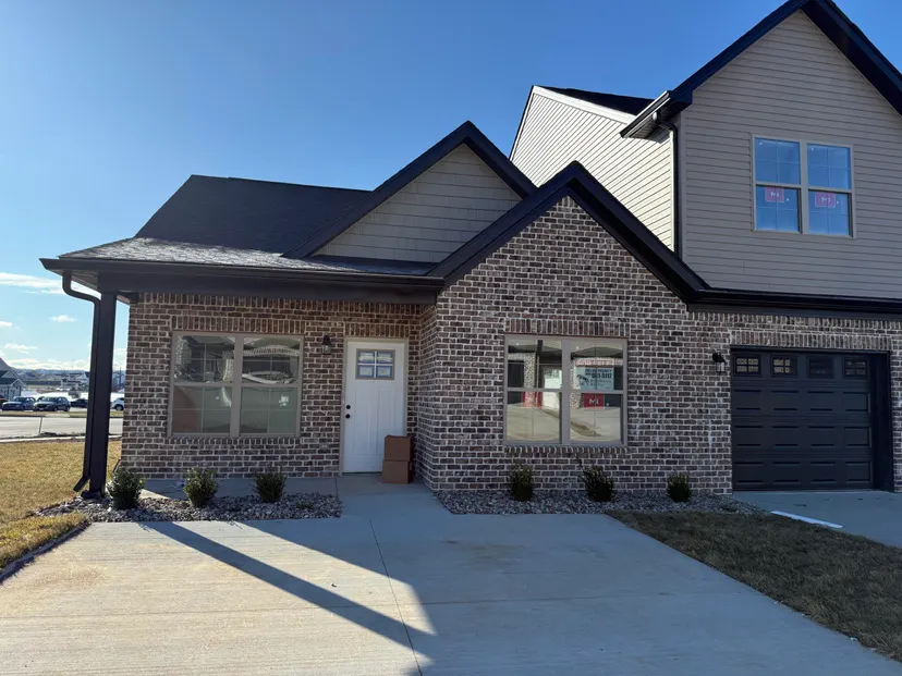 846 #1 Ridgewood Drive, Berea, KY 40403 — primary photo