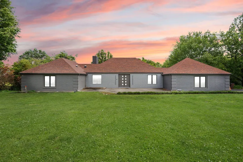 104 Barkley Estates, Nicholasville, KY 40356 — primary photo