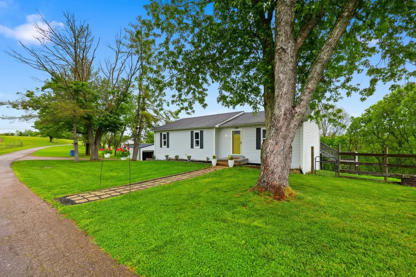 1258 Bypass N, Lawrenceburg, KY 40342 — primary photo