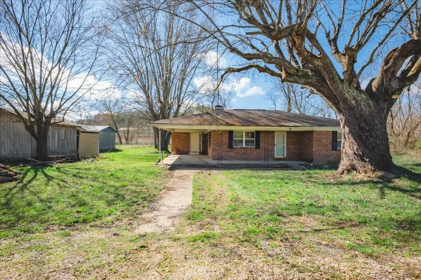 5989 Slate Lick Road, London, KY 40741 — primary photo