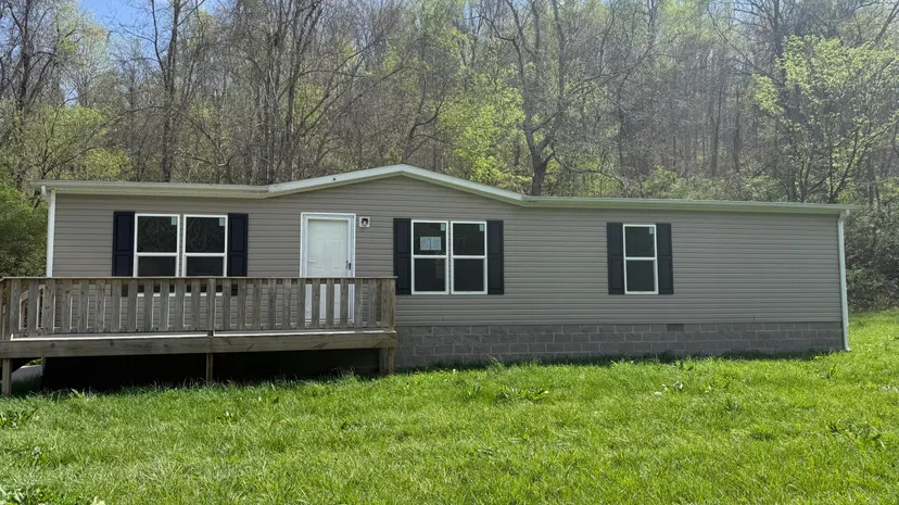 3230 Scaffold Cane Road, Berea, KY 40403 — primary photo
