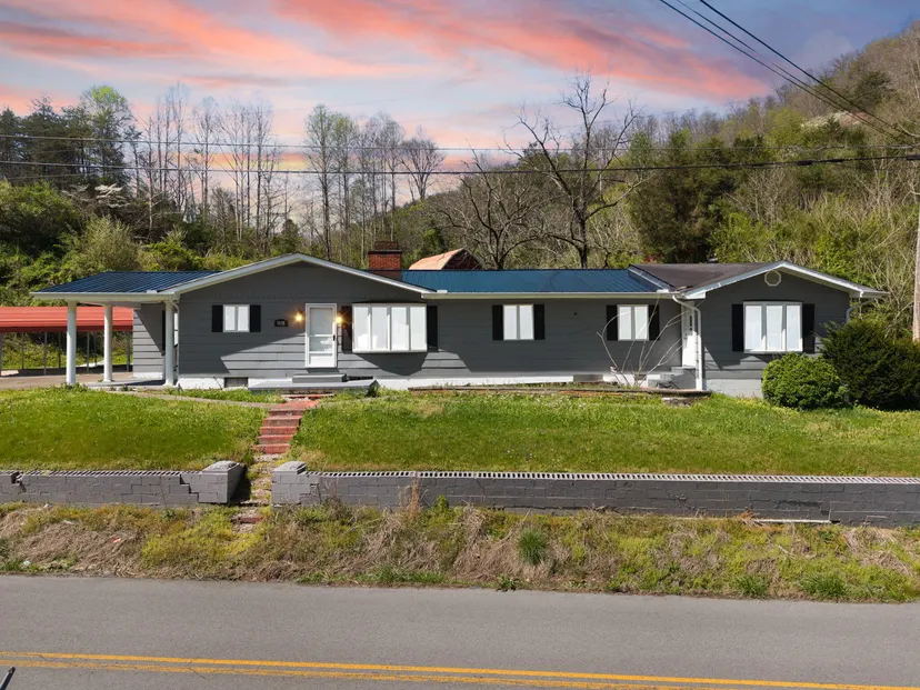 5935 Ky Rt 2030, Harold, KY 41635 — primary photo