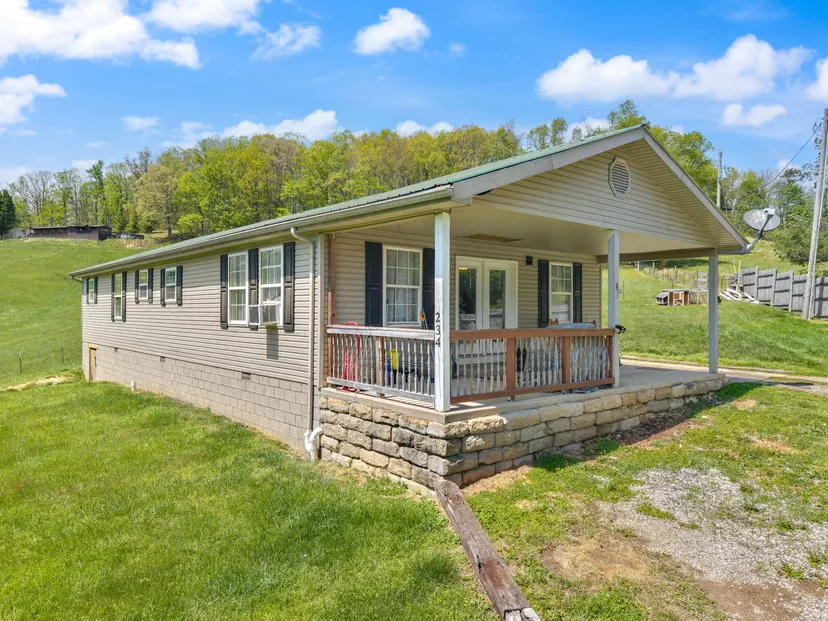 234 Grab Nickell Hill, Morehead, KY 40351 — primary photo