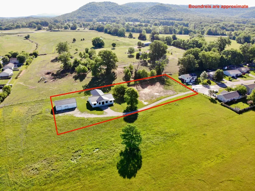 1100 Pauley Court, Berea, KY 40403 — primary photo
