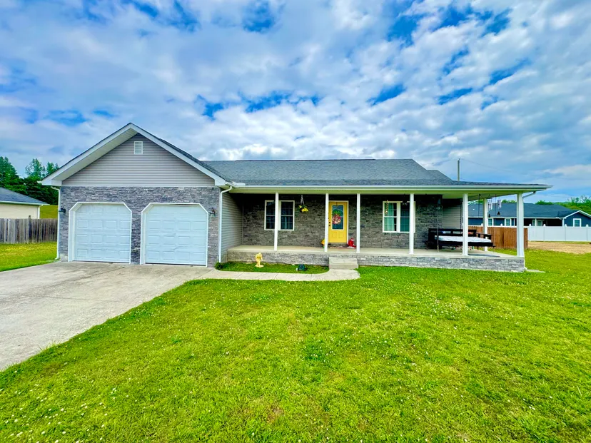 102 Beech Street, Barbourville, KY 40906 — primary photo
