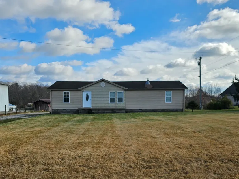 420 Bluebank Road, Morehead, KY 40351 — primary photo