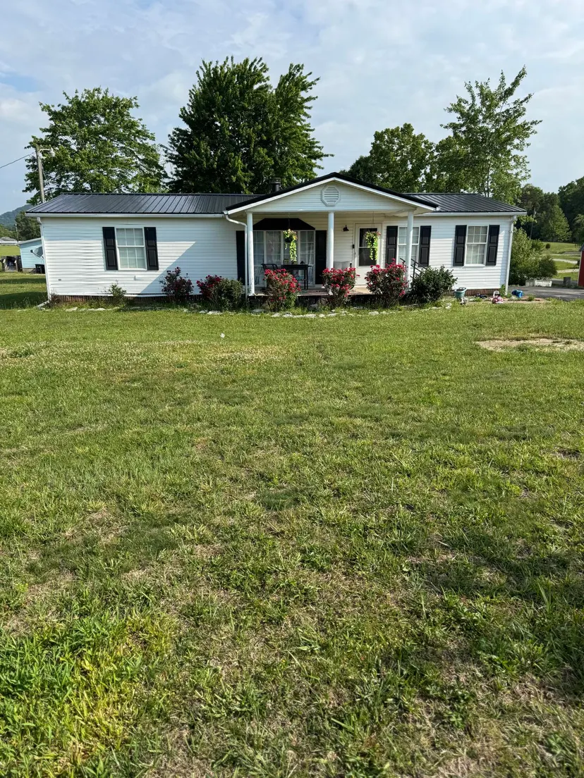 619 Matalines Way, Berea, KY 40403 — primary photo