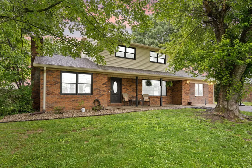 3706 Hickory Hill Drive, Somerset, KY 42503 — primary photo