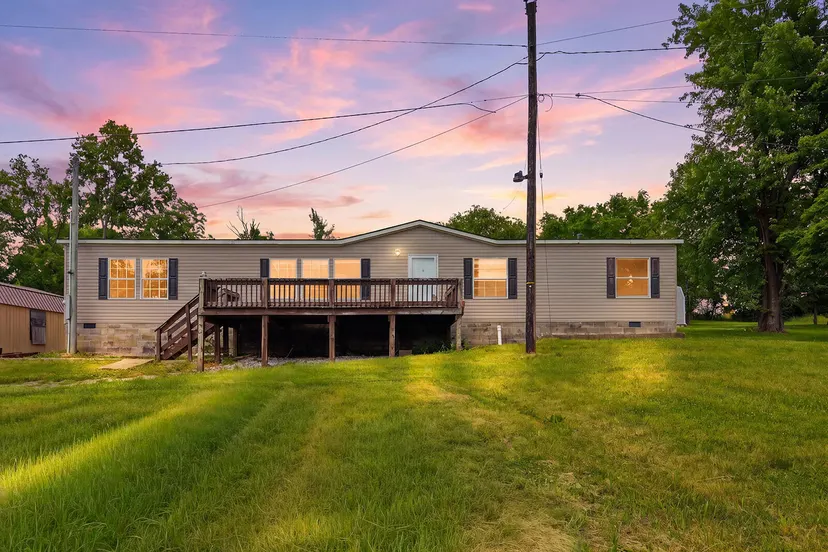 1303 Versailles Road, Lawrenceburg, KY 40342 — primary photo