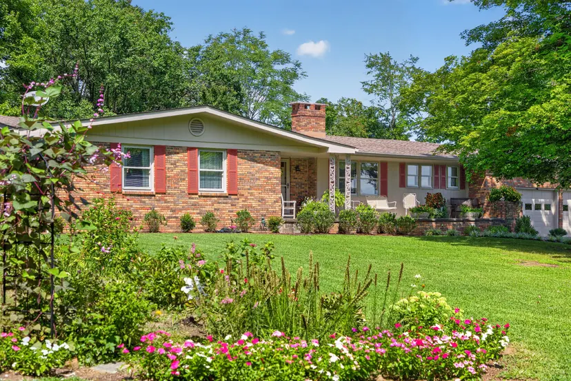 100 Kennedy Bridge Road, Lancaster, KY 40444 — primary photo