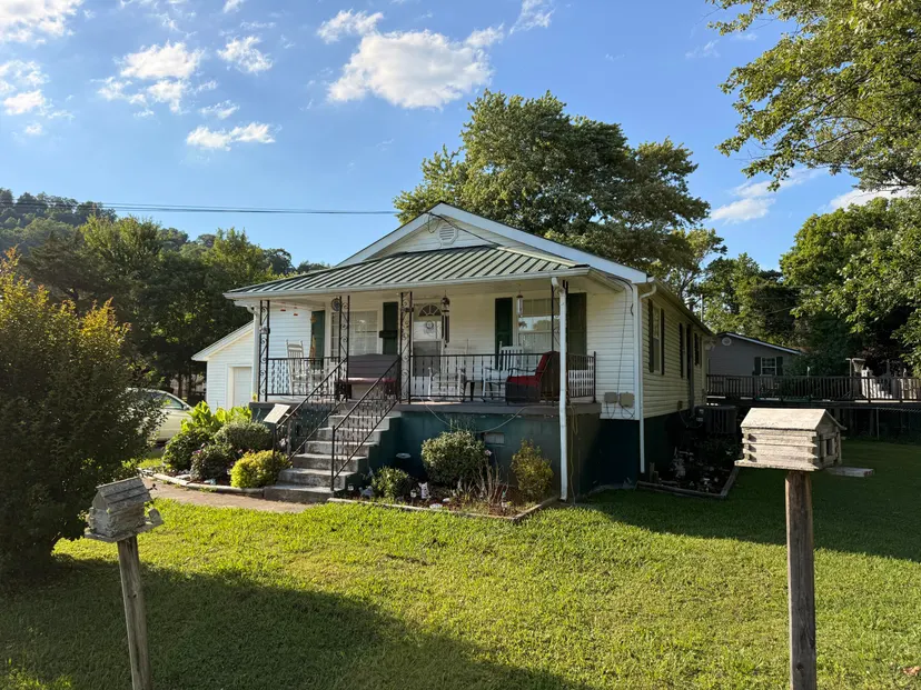 112 Jackson Street, Barbourville, KY 40906 — primary photo
