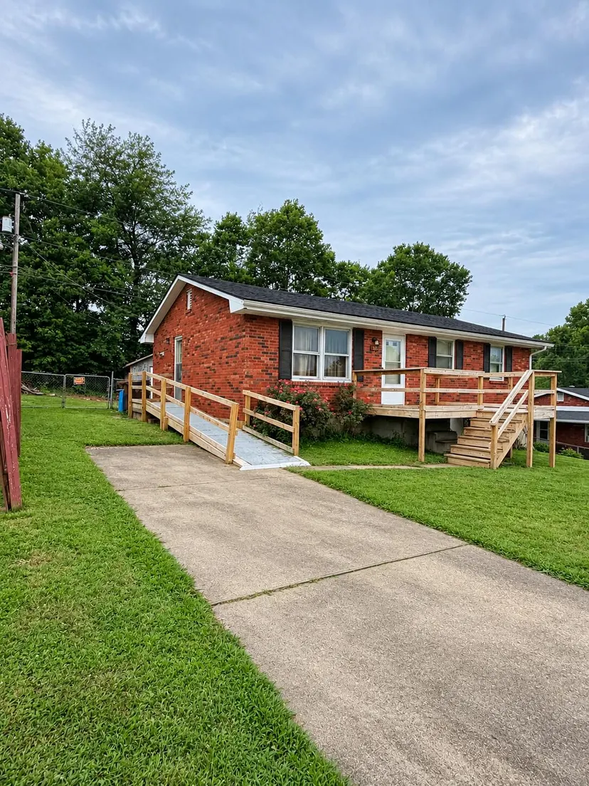 156 Burley Way, Mt Sterling, KY 40353 — primary photo