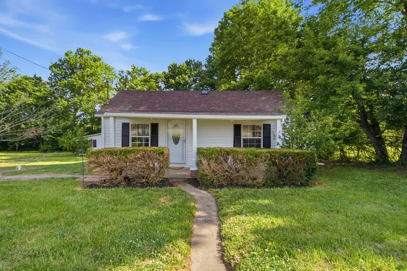 1100 Pekin Pike, Wilmore, KY 40390 — primary photo