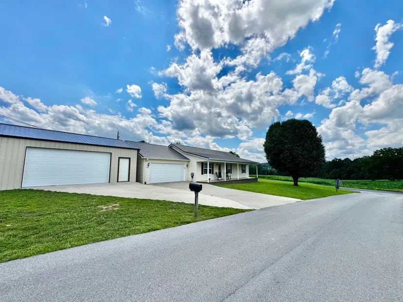 17 Northridge Drive, Somerset, KY 42503 — primary photo