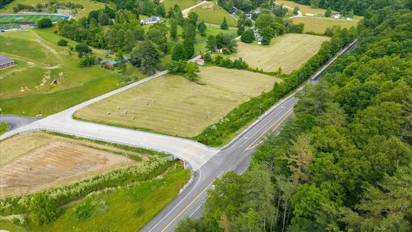 964 Campton-Baptist Road, Campton, KY 41301 — primary photo