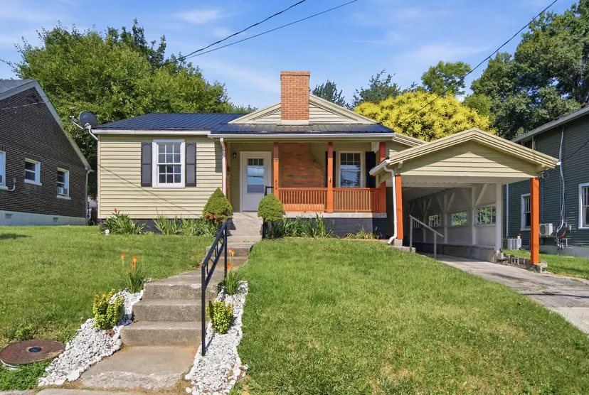 403 N 4th Street, Danville, KY 40422 — primary photo