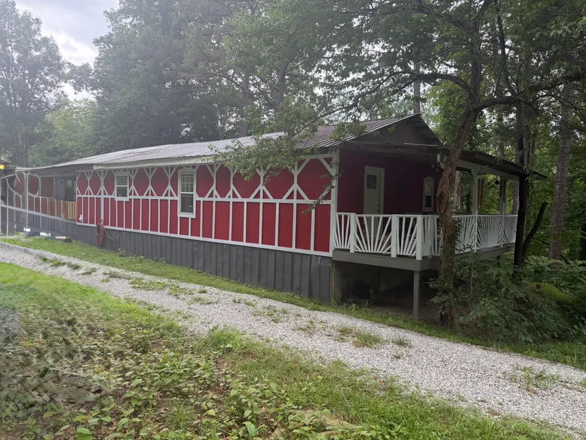 205 Right Fork Rome Napier Rd Road, Hazard, KY 41701 — primary photo
