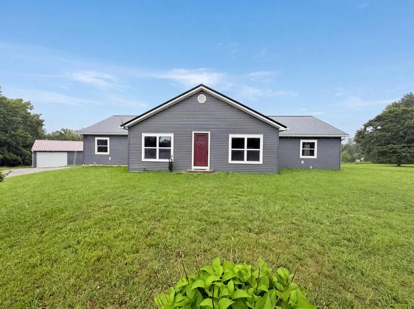144 Lizzie Wallin, Crab Orchard, KY 40419 — primary photo