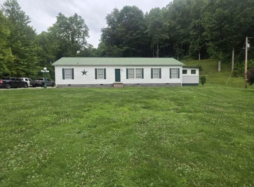 75 Cornwell Station Road, Frenchburg, KY 40322 — primary photo