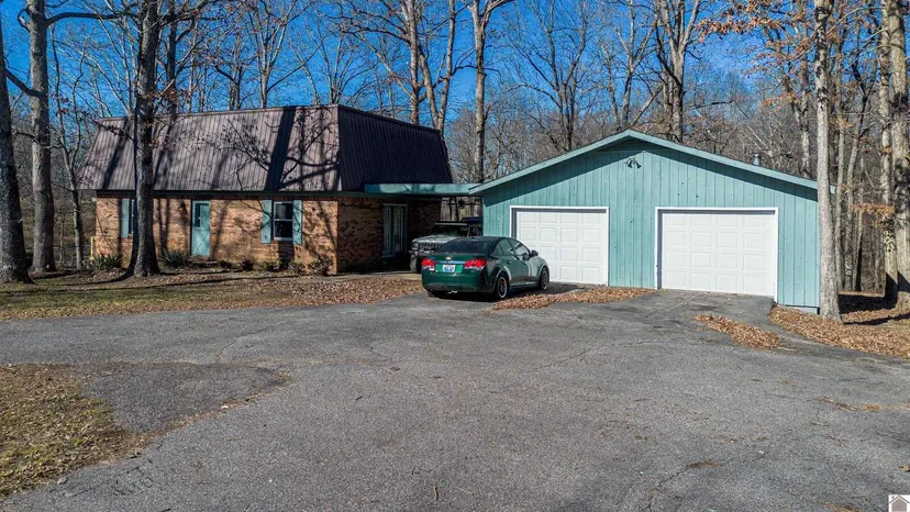 181 Woodland Drive, Benton, KY 42025 — primary photo