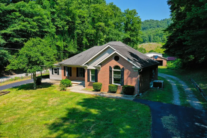 320 T Run Branch, Artemus, KY 40903 — primary photo