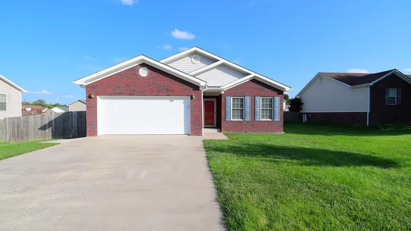 1096 Jenny Lillard Road, Lawrenceburg, KY 40342 — primary photo