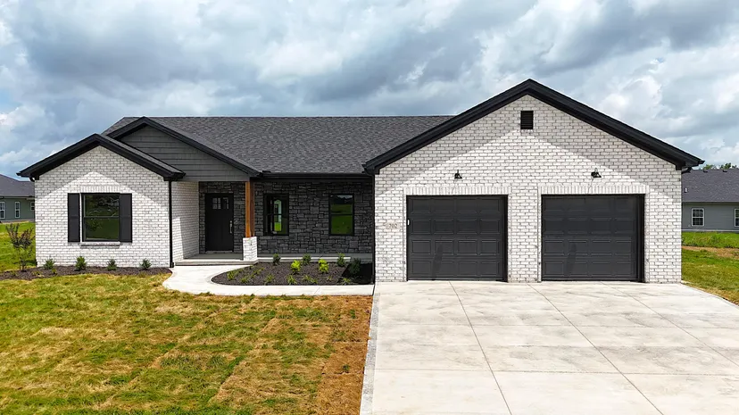 702 Spokane Drive, Richmond, KY 40475 — primary photo