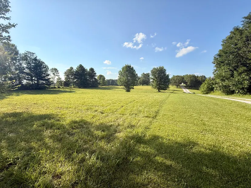 9999 State Hwy 618, Crab Orchard, KY 40419 — primary photo