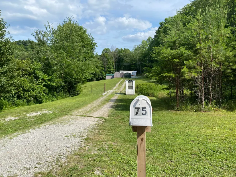 75 Walnut Road, Lily, KY 40740 — primary photo