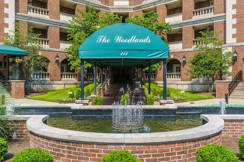 111 Woodland Avenue 211, Lexington, KY 40502 — primary photo
