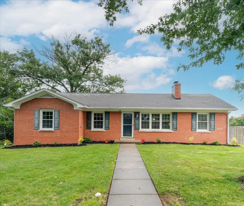 501 Nottaway Drive, Nicholasville, KY 40356 — primary photo