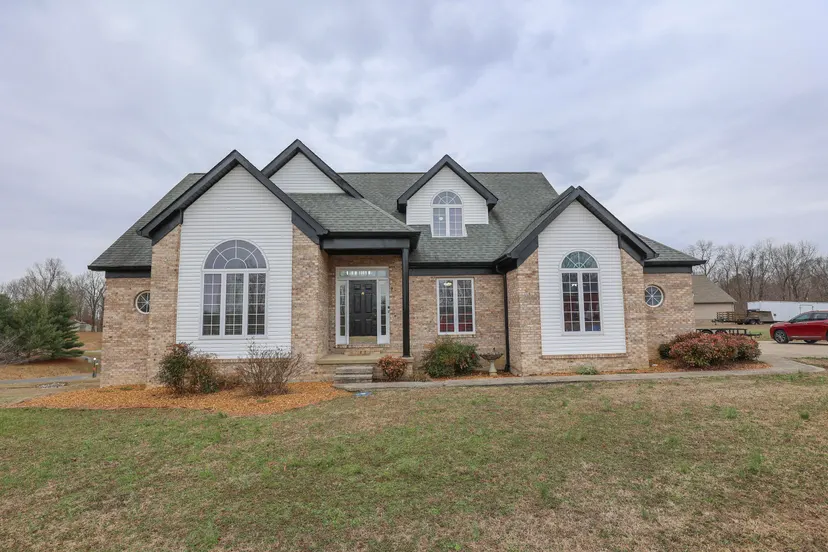 103 Summer Lane, Kuttawa, KY 42055 — primary photo