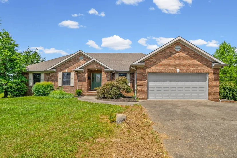 310 Chasity Drive, Cadiz, KY 42211 — primary photo