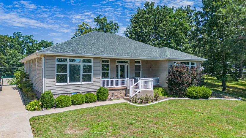 237 Knottingham Drive, Gilbertsville, KY 42044 — primary photo