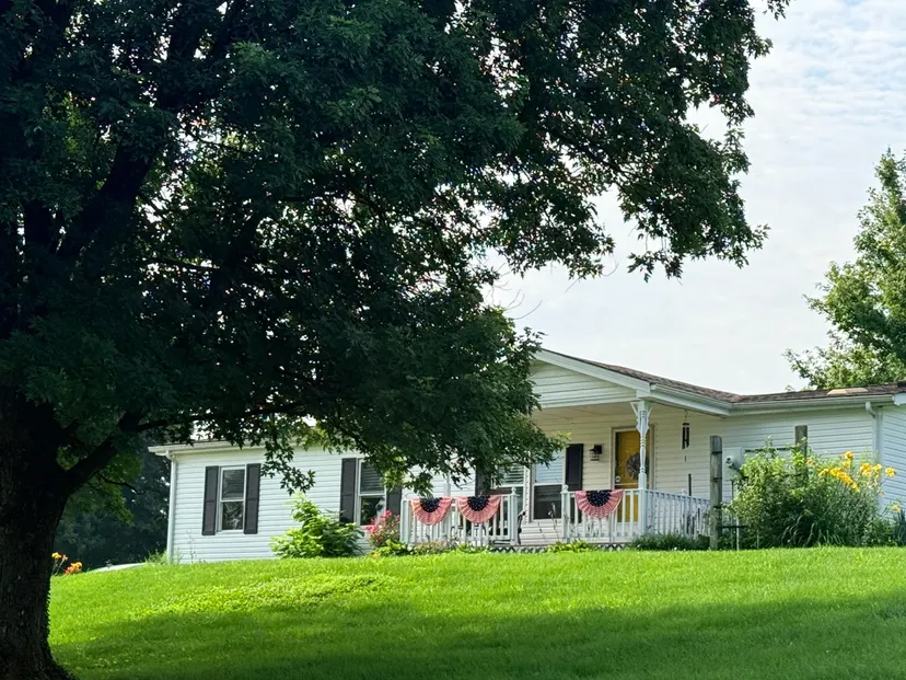 893 Herndon Lane, Eminence, KY 40019 — primary photo
