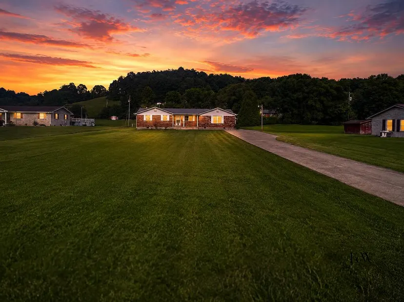 4621 Liberty Road, West Liberty, KY 41472 — primary photo