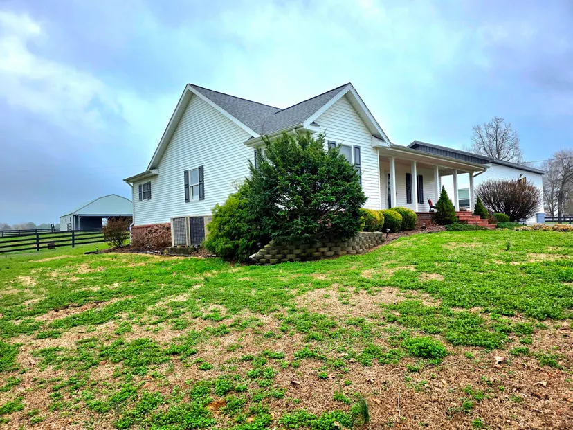1498 Coopertown Road, Murray, KY 42071 — primary photo