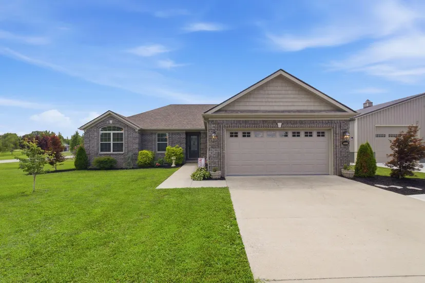 408 Windy Oaks Circle, Richmond, KY 40475 — primary photo