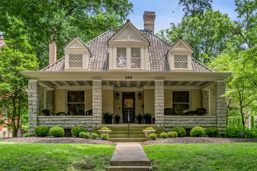 262 S Ashland Avenue, Lexington, KY 40502 — primary photo