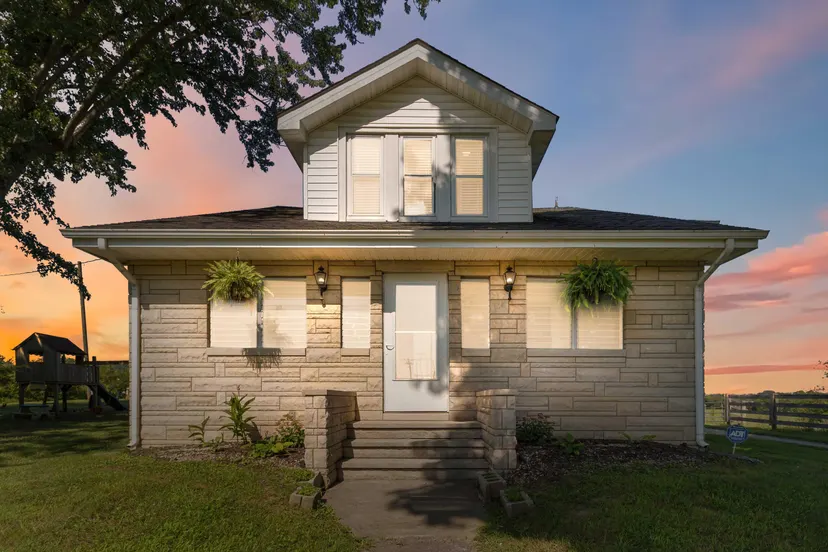 1715 Hwy 790, Bronston, KY 42518 — primary photo