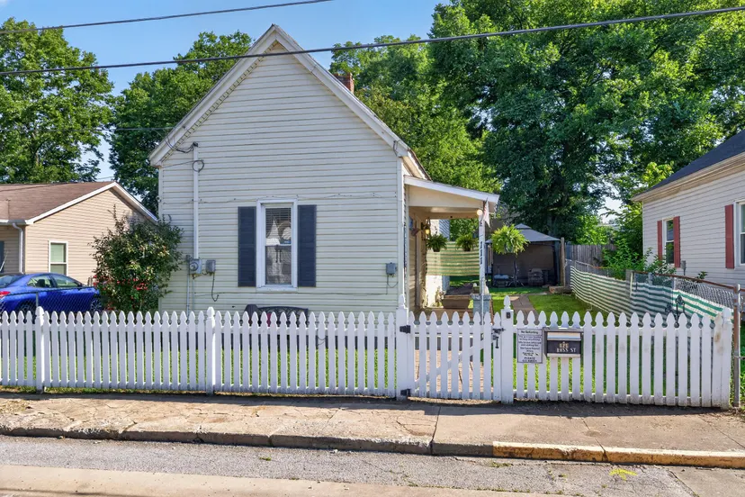 111 Ross Street, Nicholasville, KY 40356 — primary photo