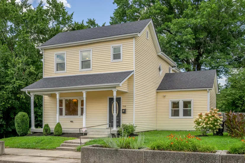 218 E Second Street, Frankfort, KY 40601 — primary photo