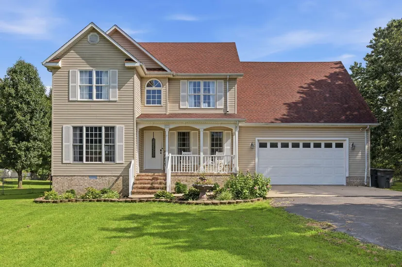 127 Gale Lane, Calvert City, KY 42029 — primary photo