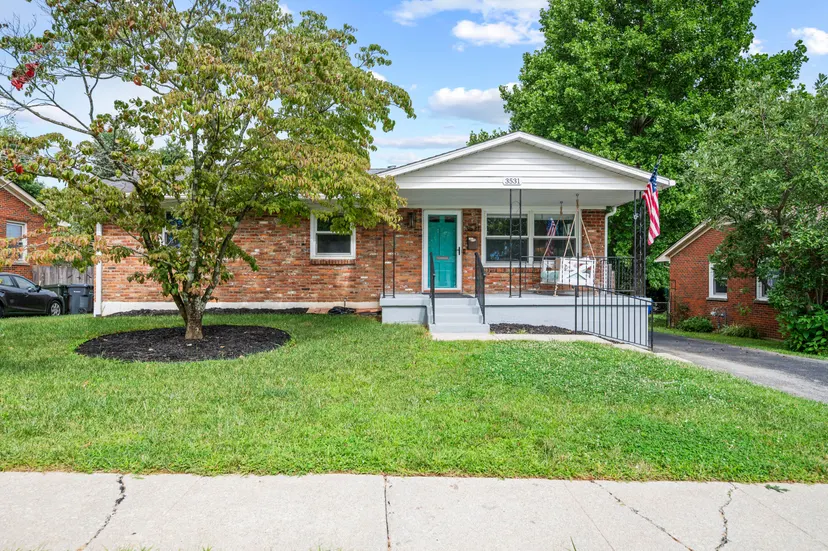 3531 Brookview Drive, Lexington, KY 40517 — primary photo