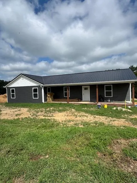 541 Rosemont Road A, Irvine, KY 40336 — primary photo