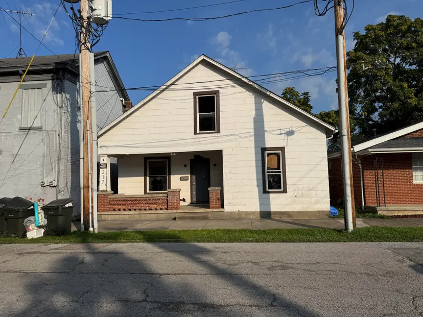 217 Chapel Street, Falmouth, KY 41040 — primary photo